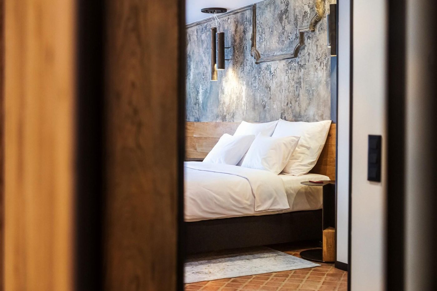 Nomadic-Urban-Premium-Suites-Room-68