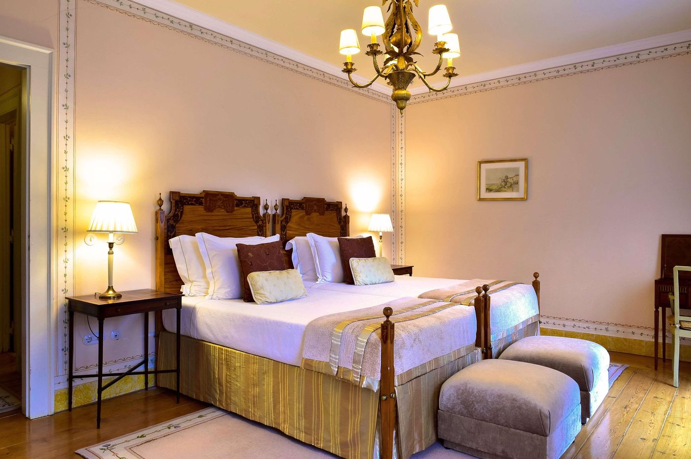 Tivoli-Palacio-de-Seteais-Room-41