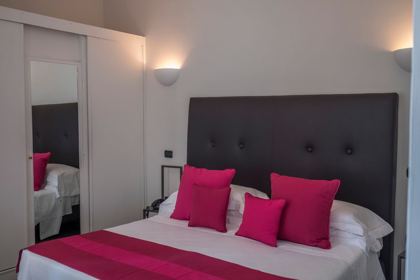 Majestic-Palace-Room-42