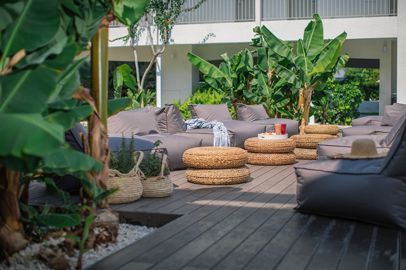 Nissi-Park-Terrace-6