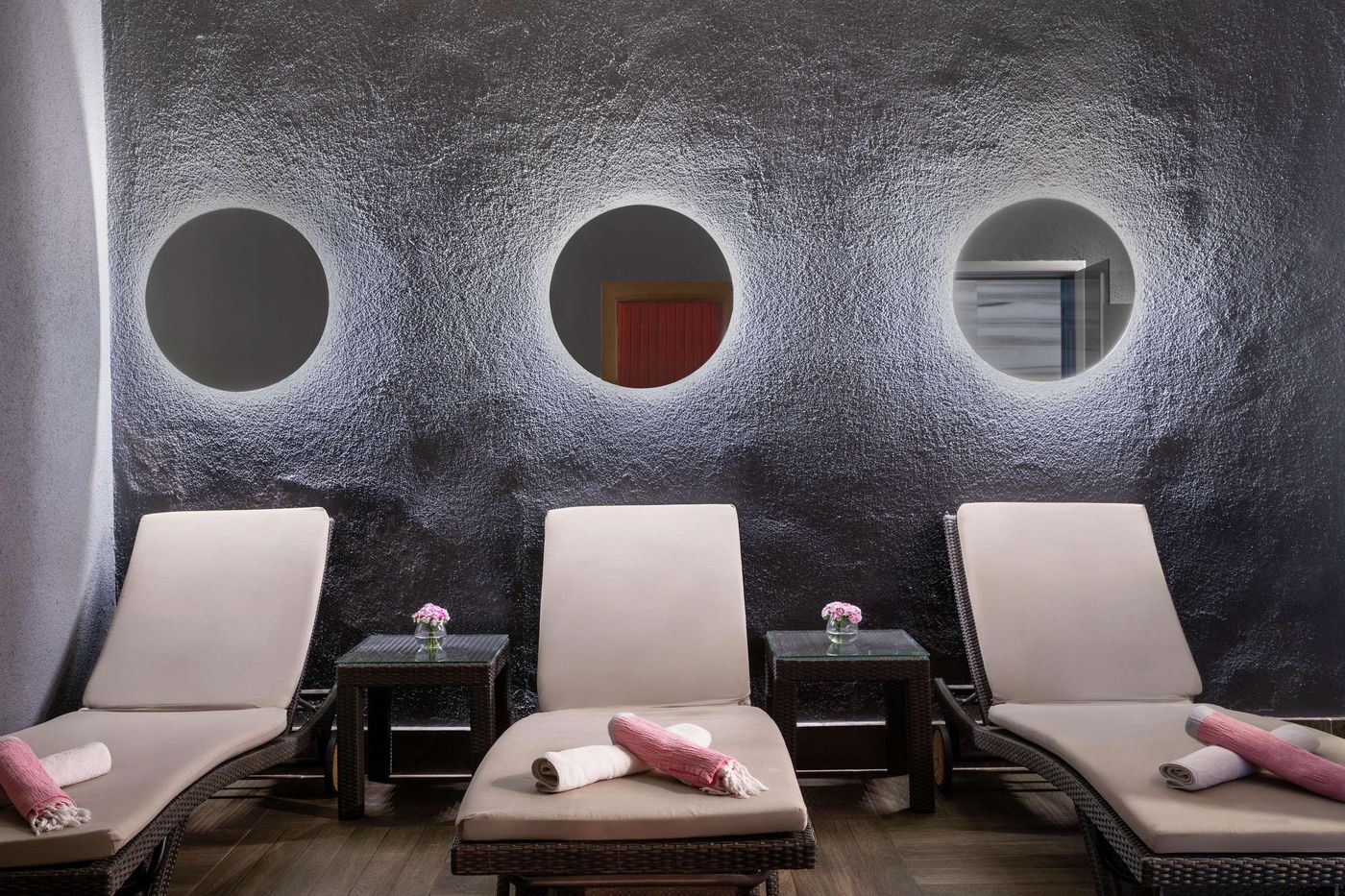 DoubleTree-By-Hilton-Istanbul-Esentepe-Sports-and-Entertainment-46