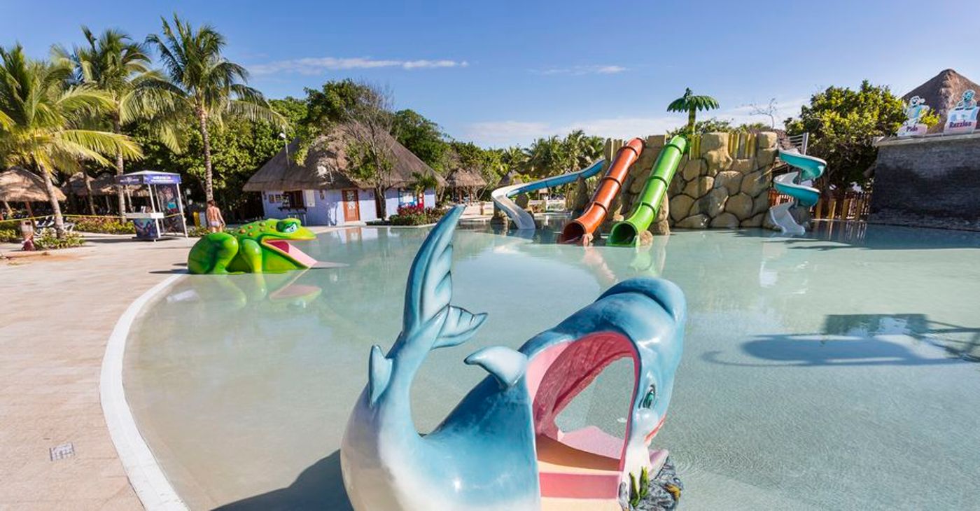 Grand Palladium White Sand Resort & Spa