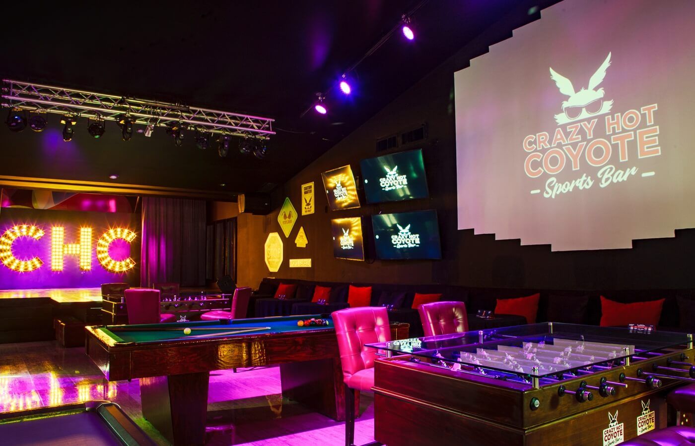 Oh! The Urban Oasis - Adults Only