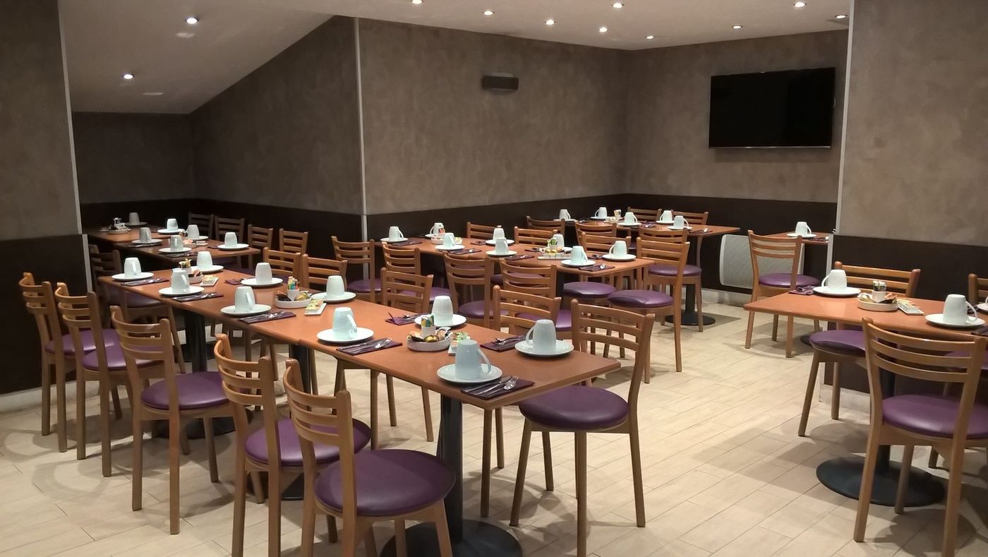 Comfort-Hotel-Lamarck-Restaurant-34