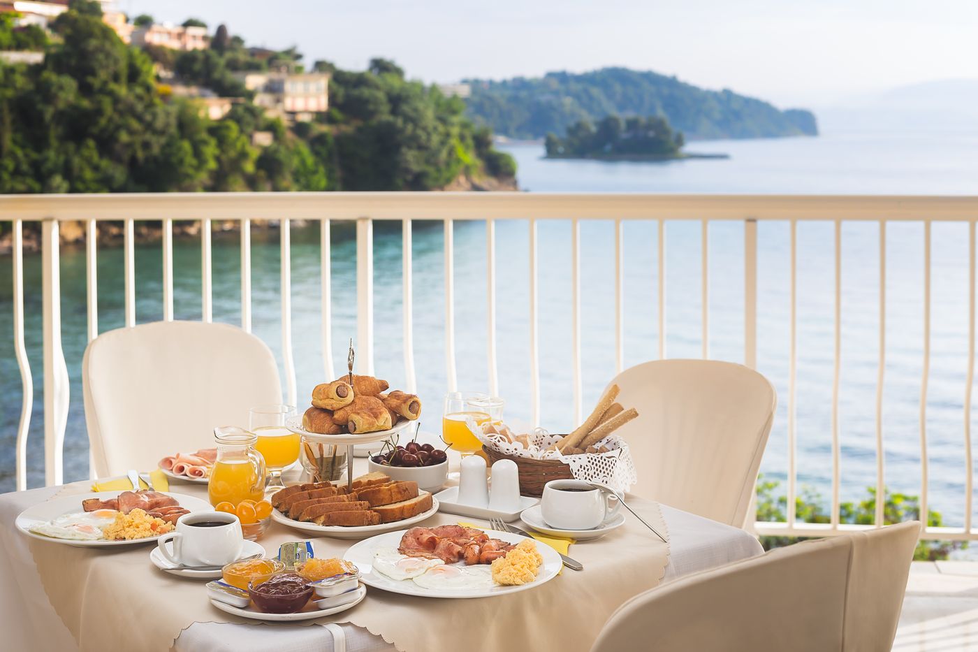 Oasis-Hotel-Terrace-62