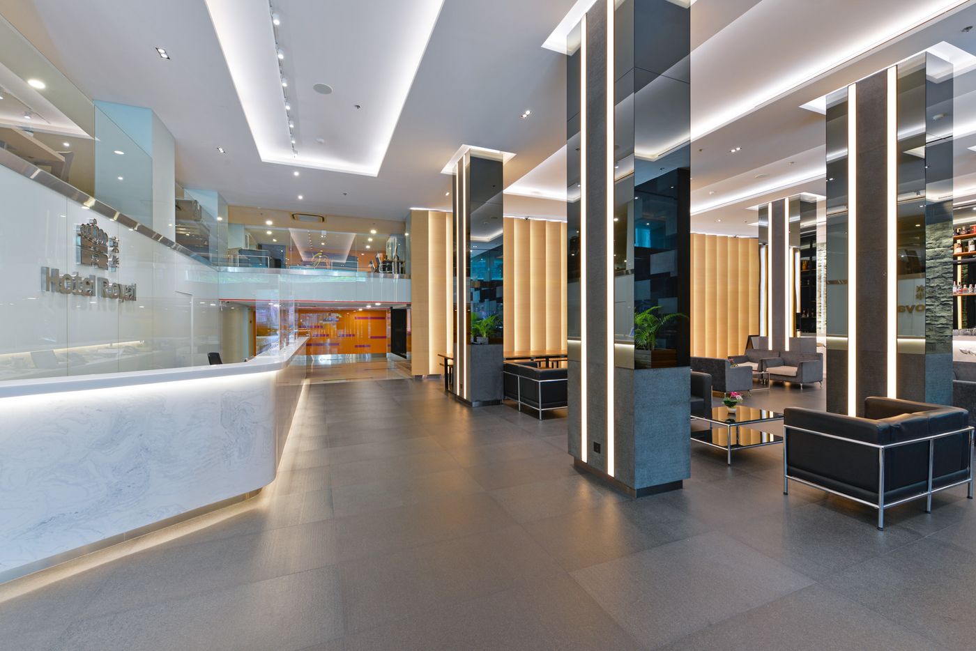 Hotel-Royal-Bangkok---Chinatown-Lobby-5