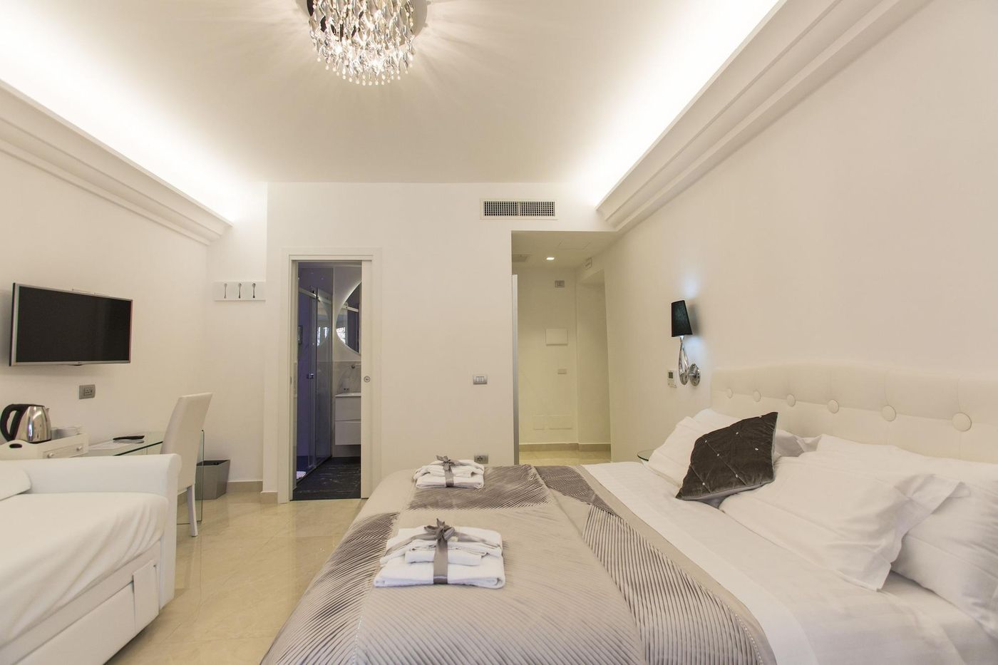 San-Pietro-Grand-Suite-Room-12