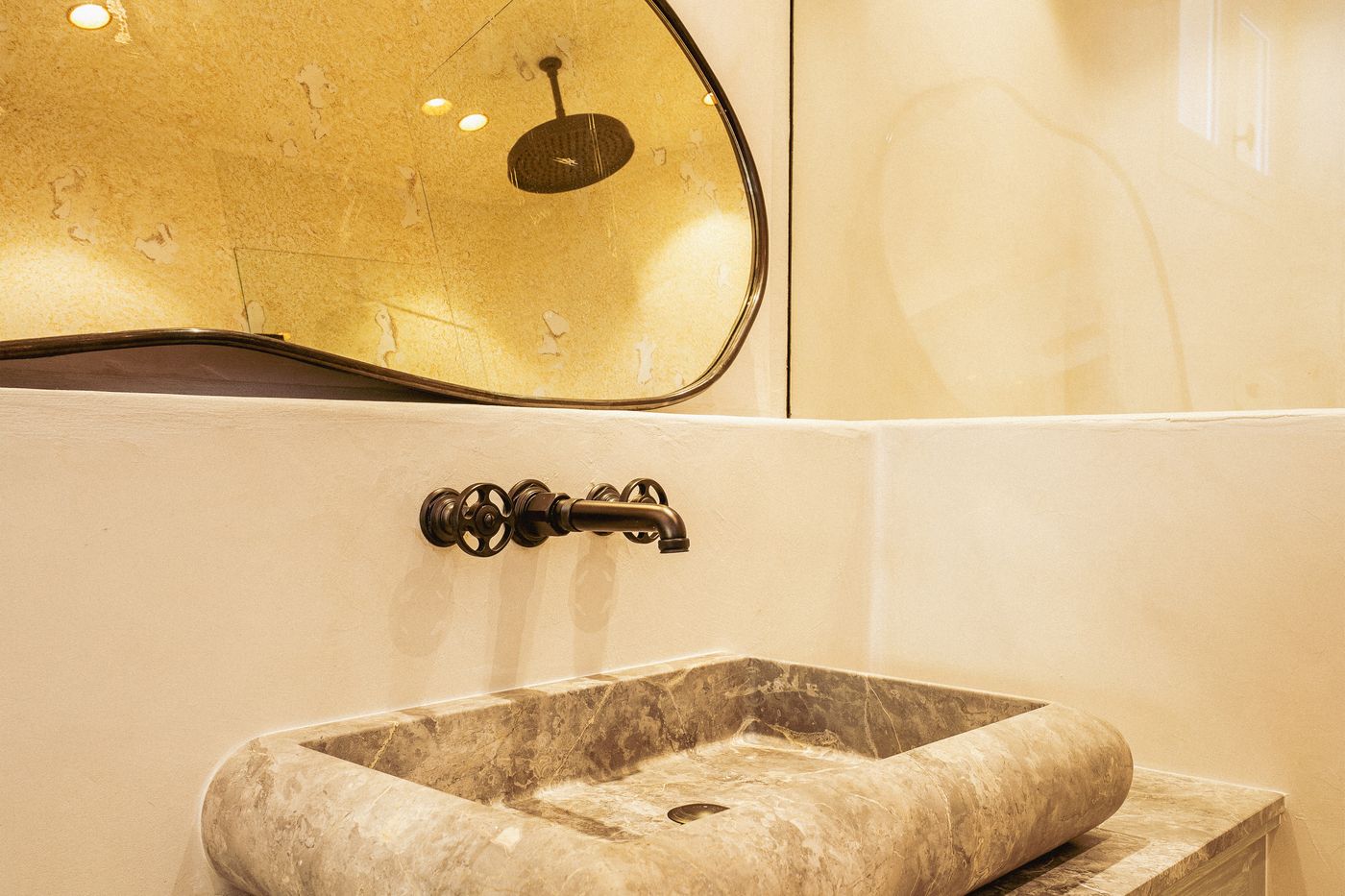 Hotel-La-Ponche-Room-39