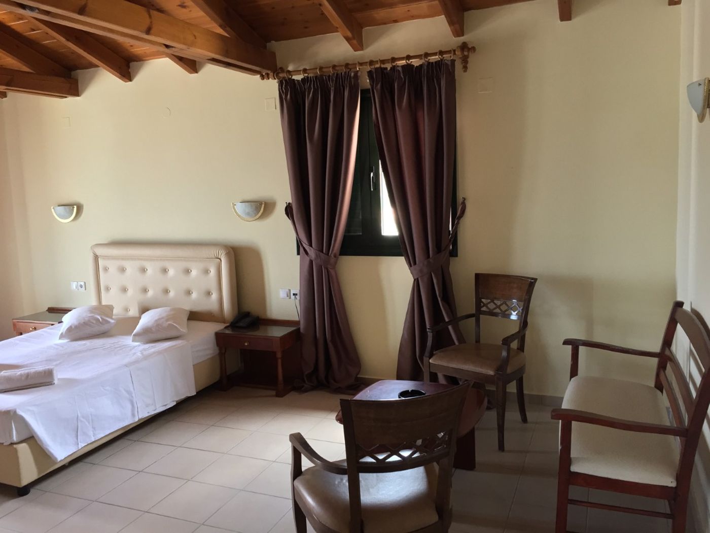 Diogenis-Blue-Palace-Lobby-23