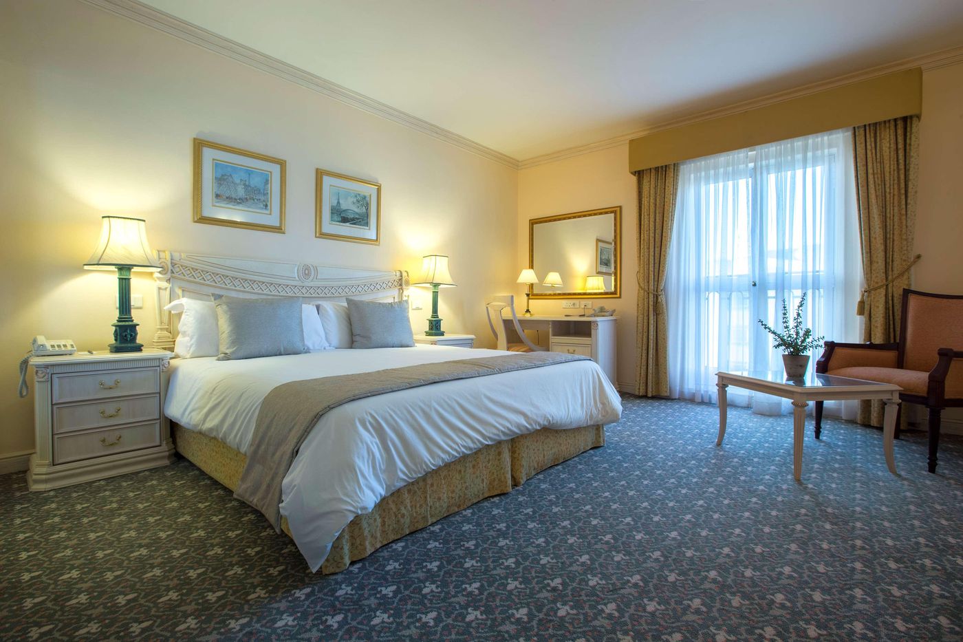 Radisson-Blu-Le-Vendome-Room-23