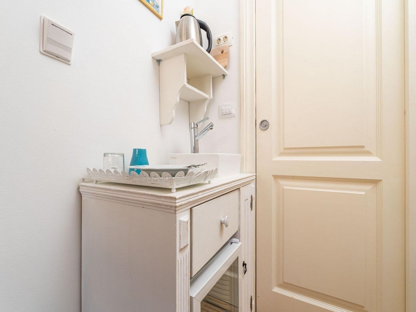 Lumin-Guesthouse-Room-73