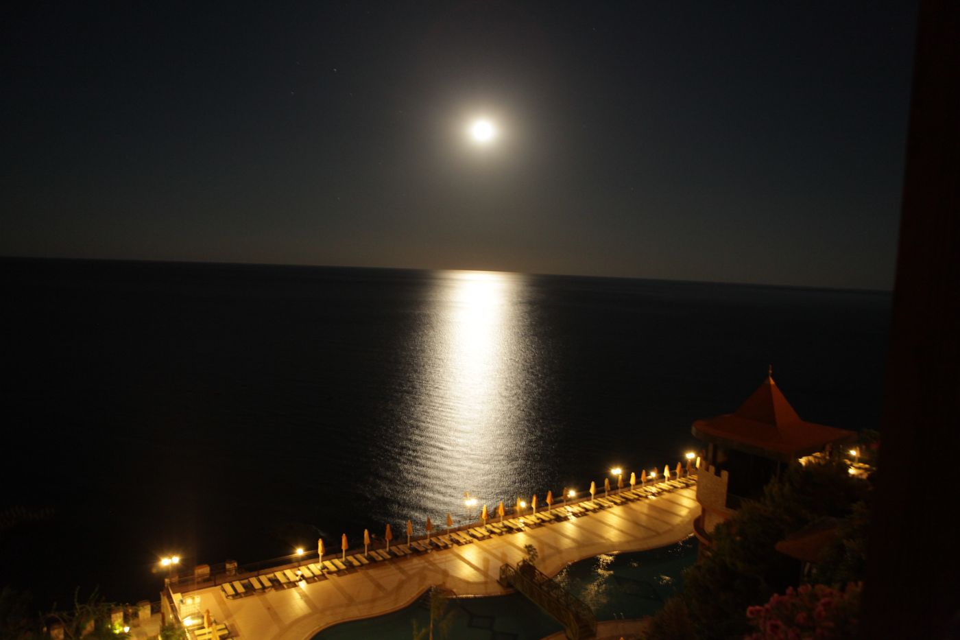 Utopia-World-General-view-71