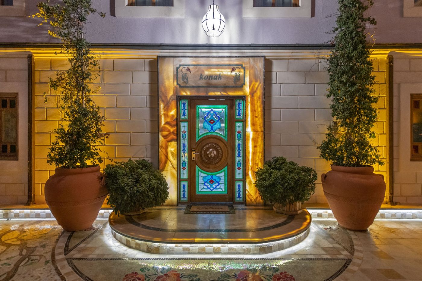 Seven-Hills-Palace---Spa-General-view-5