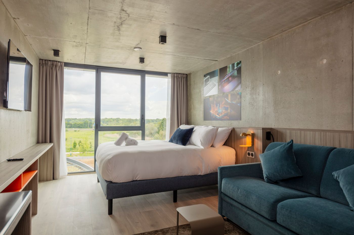 Ki-Space-Hotel---Spa-near-Disneyland-Paris-Room-39