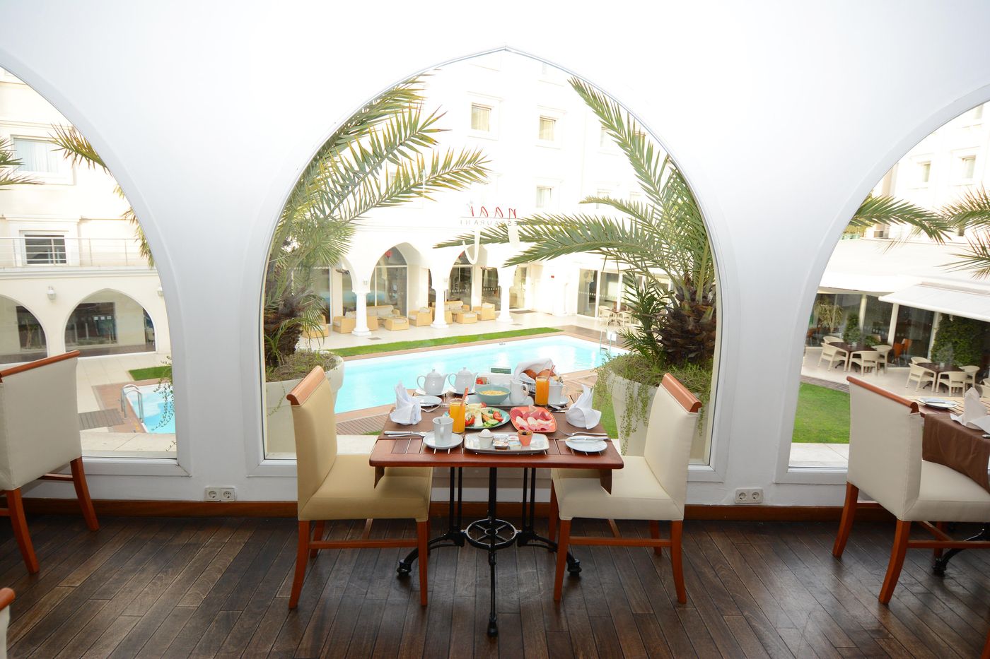 Holiday-Inn--Istanbul-City-General-view-18