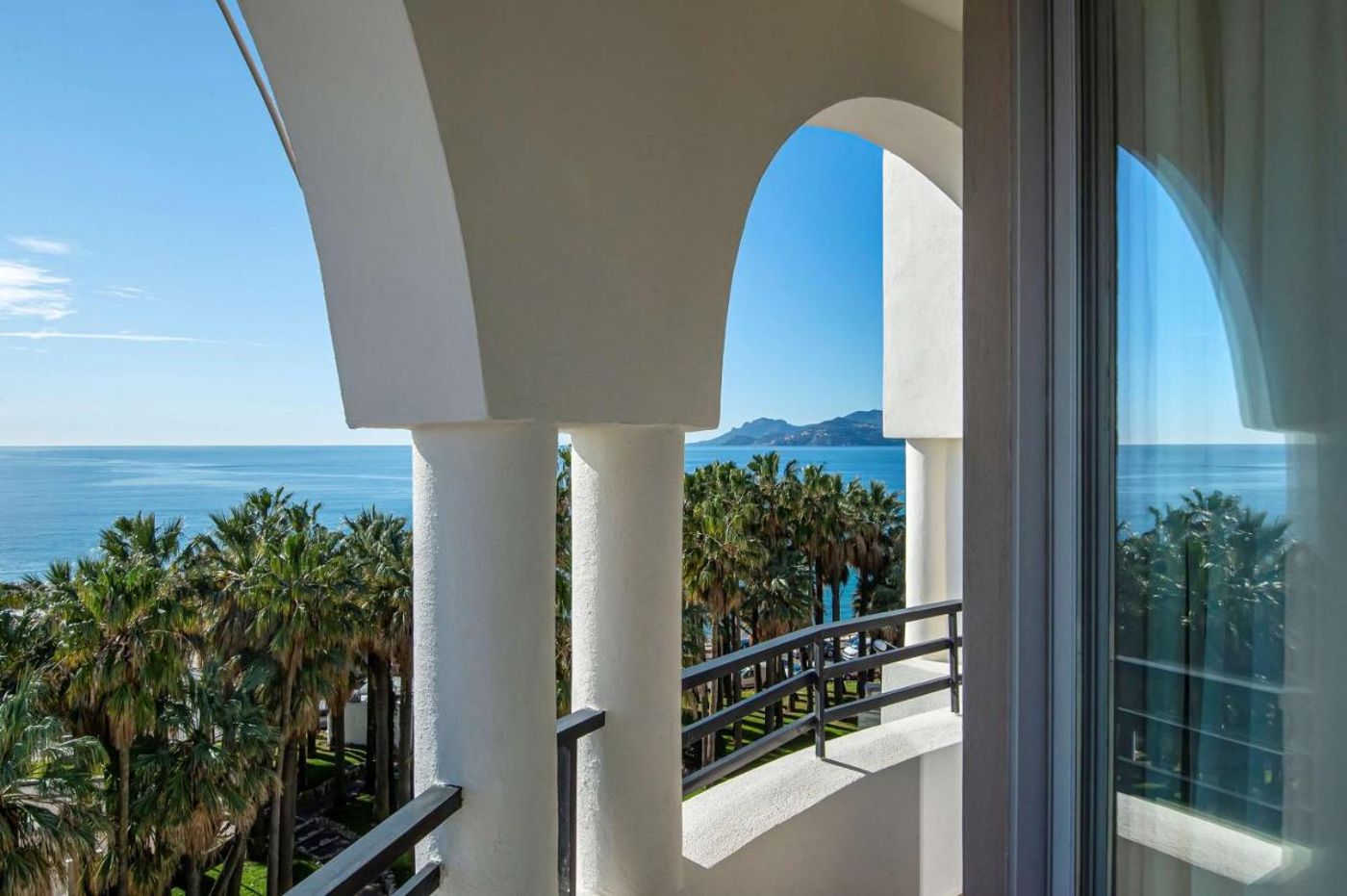 Canopy-by-Hilton-Cannes-Room-84