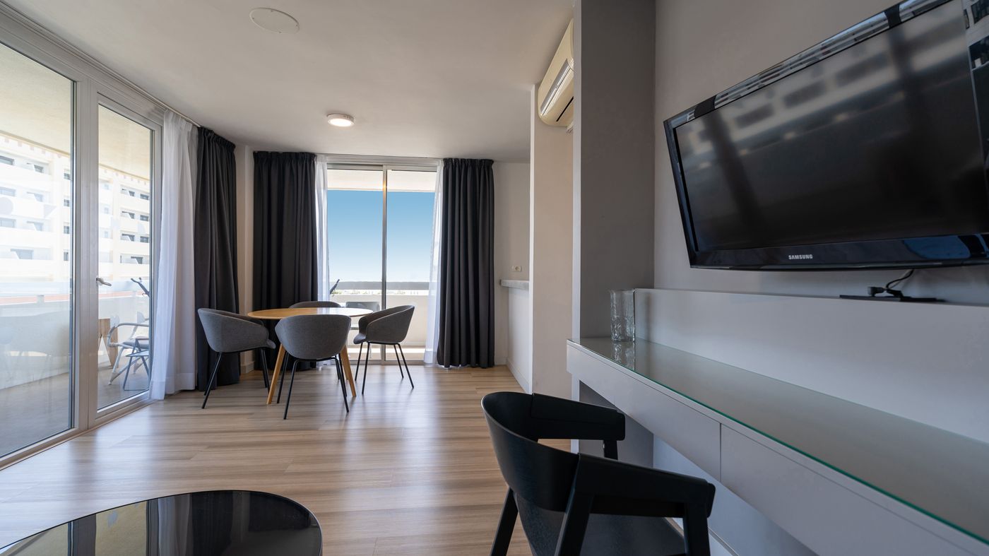 Coral Suites & Spa - Adults Only