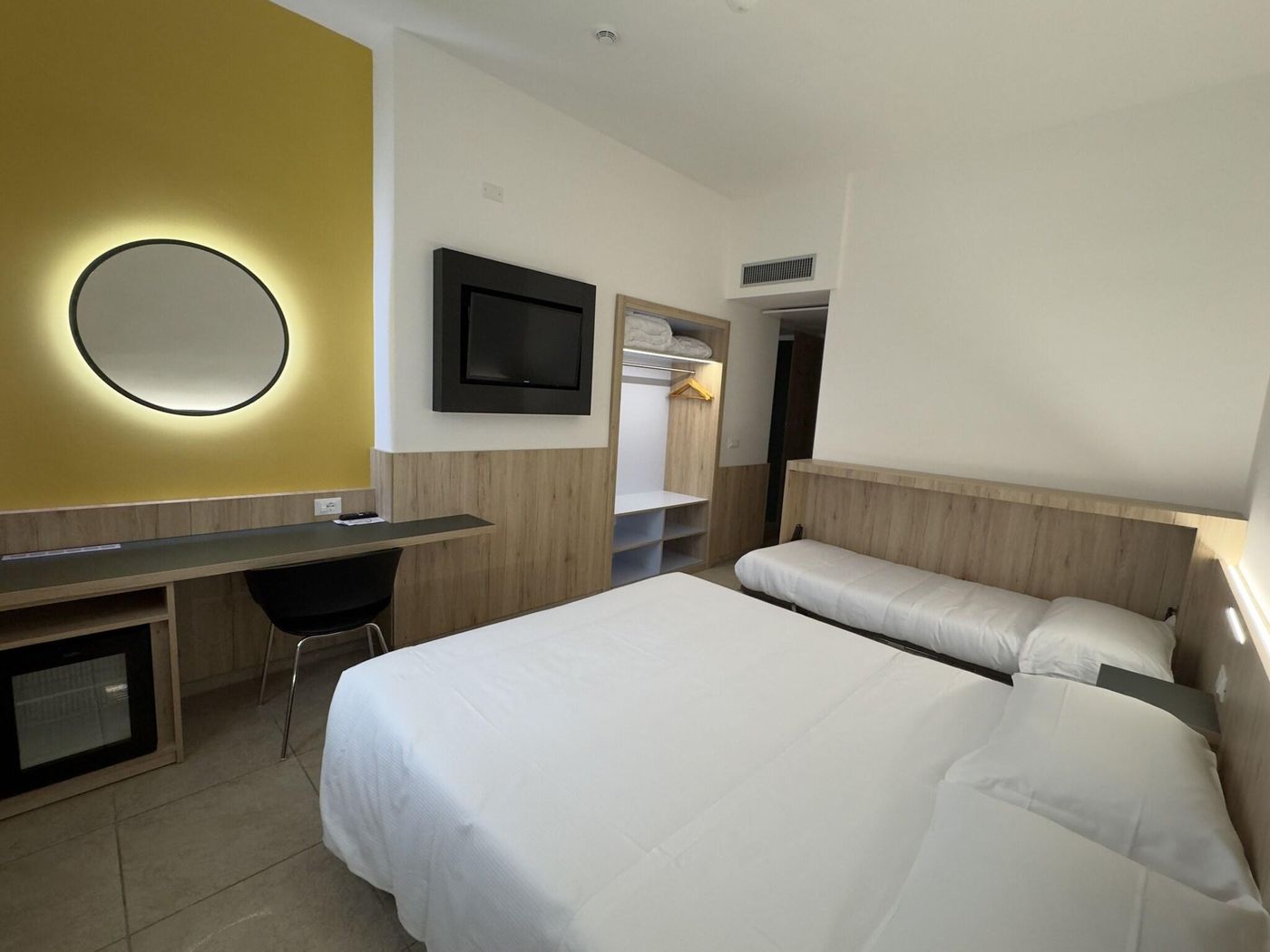 Holidays-General-view-6