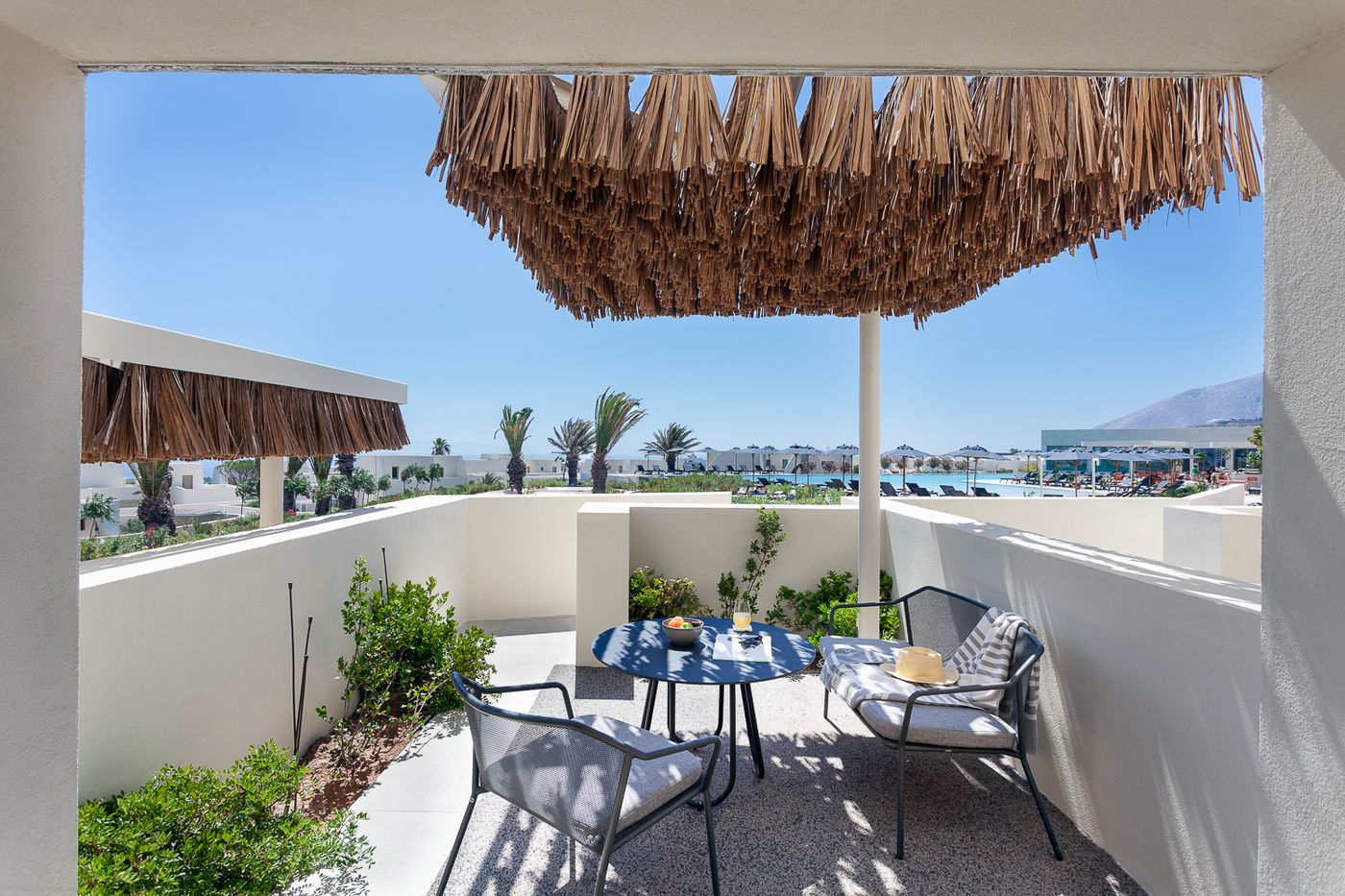 Nous-Santorini-Room-15