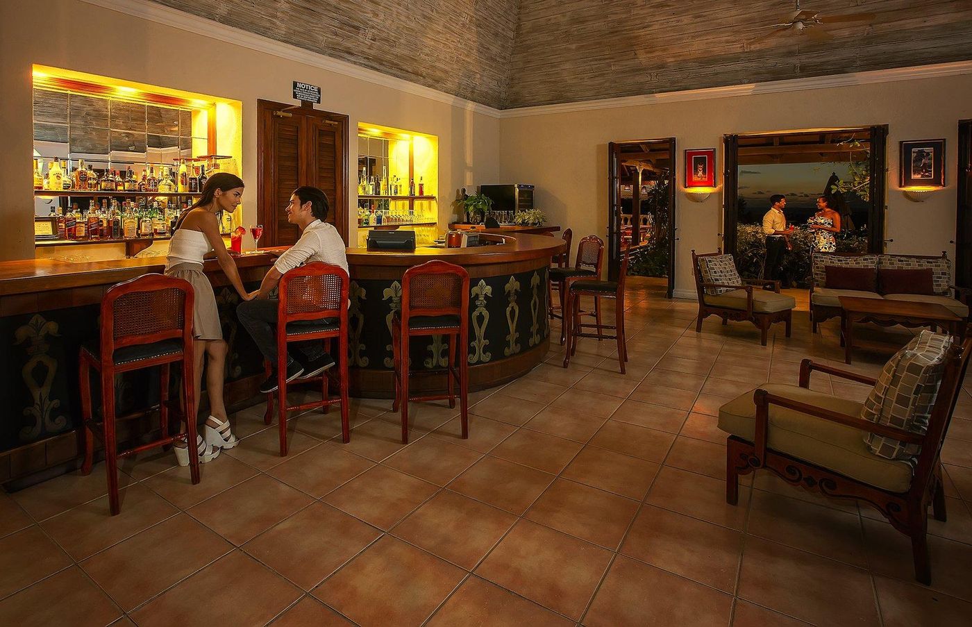 The-Villas-At-Stonehaven-Bar-55