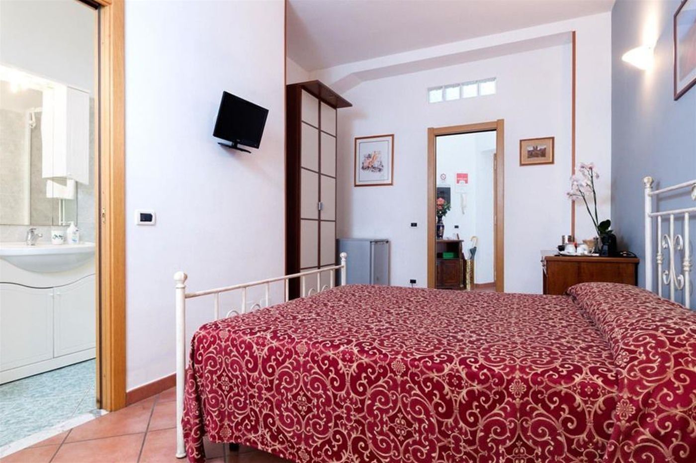 Re di Roma Bed & Breakfast-Italy-ROME-Room-9