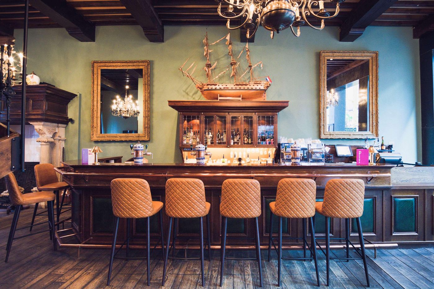 Radisson-Blu-Hotel-Amsterdam-Bar-17