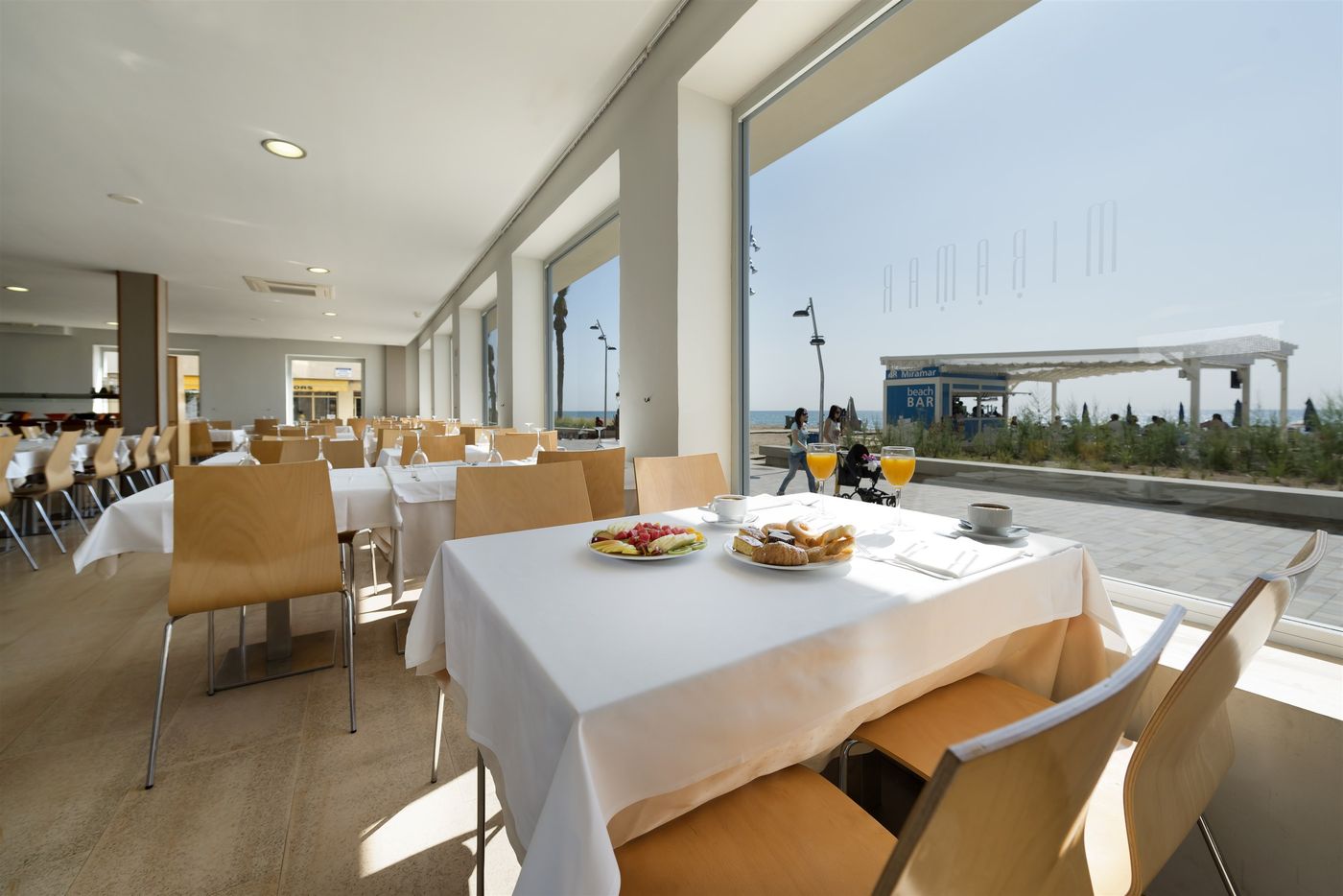 4R-Miramar-Calafell-Restaurant-23