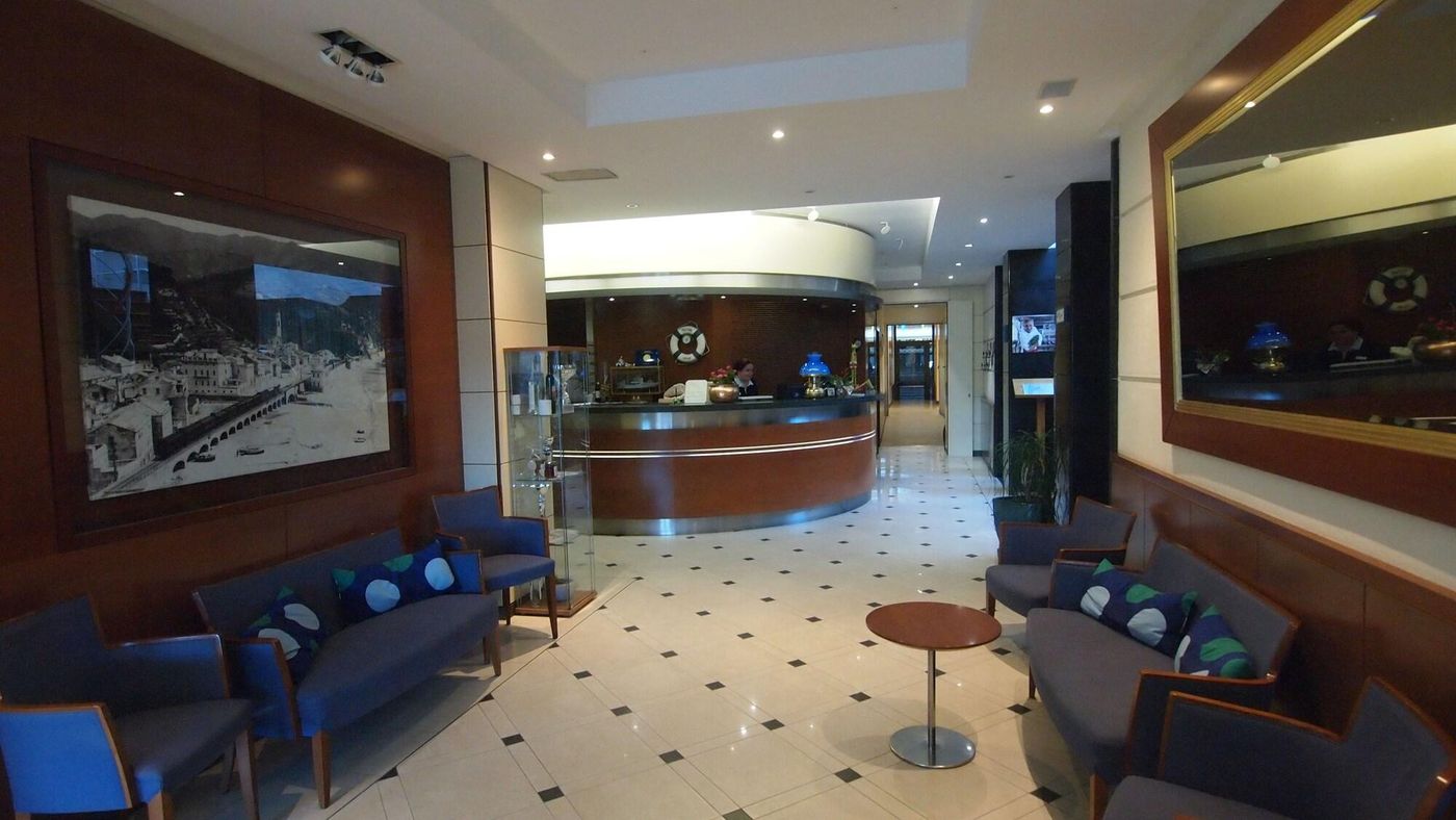 Piccolo - Italy - MONEGLIA  - Lobby - 10