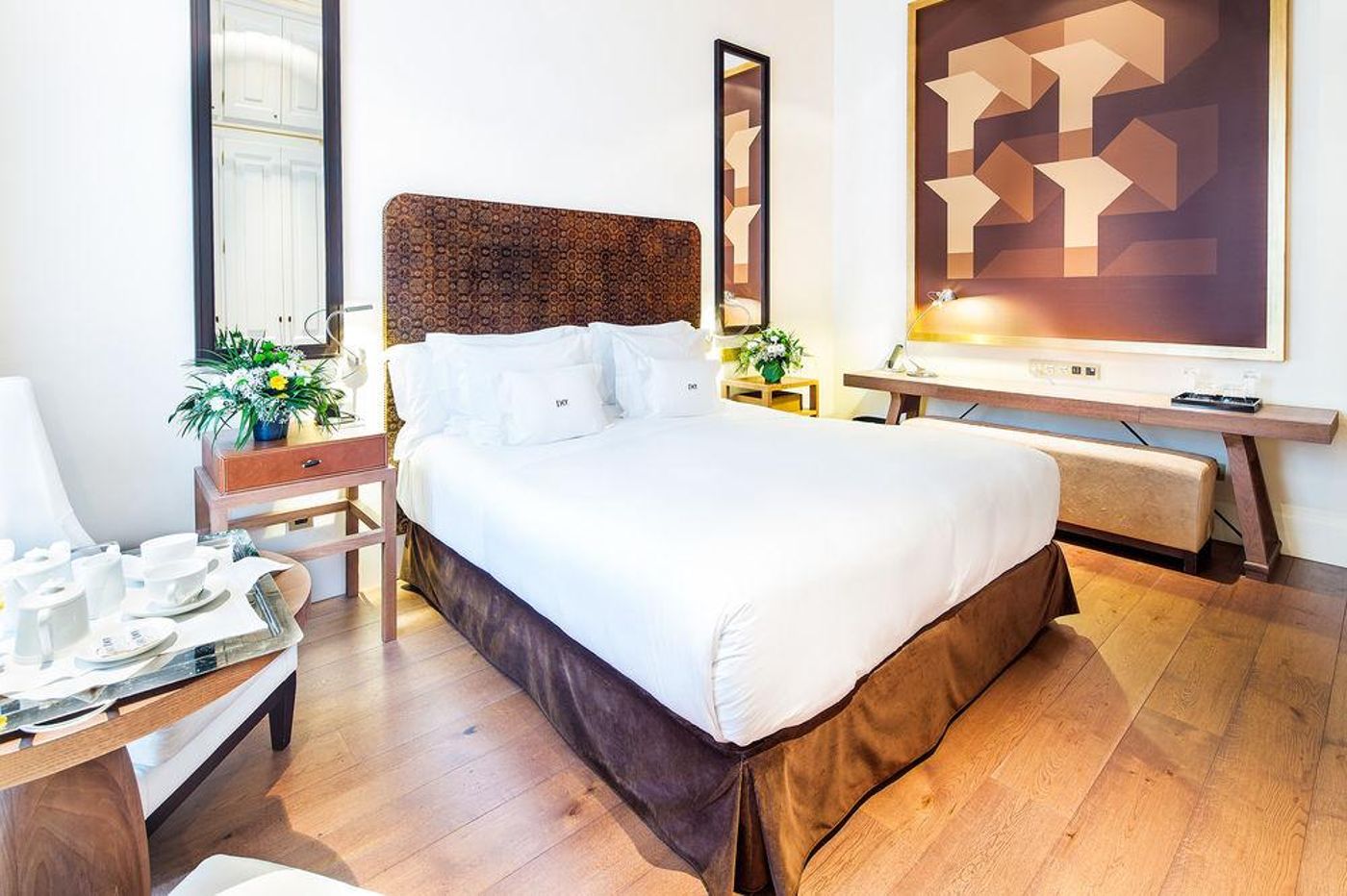 Do: Placa Reial-Spain-BARCELONA-General view-5