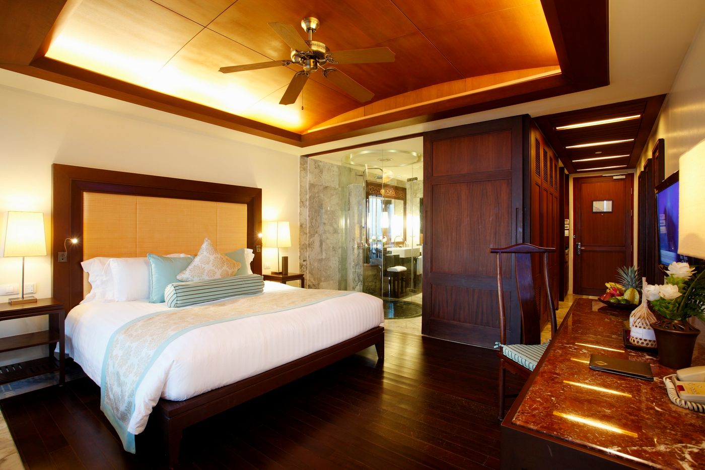 Centara-Grand-Beach-Resort-Phuket-Room-31