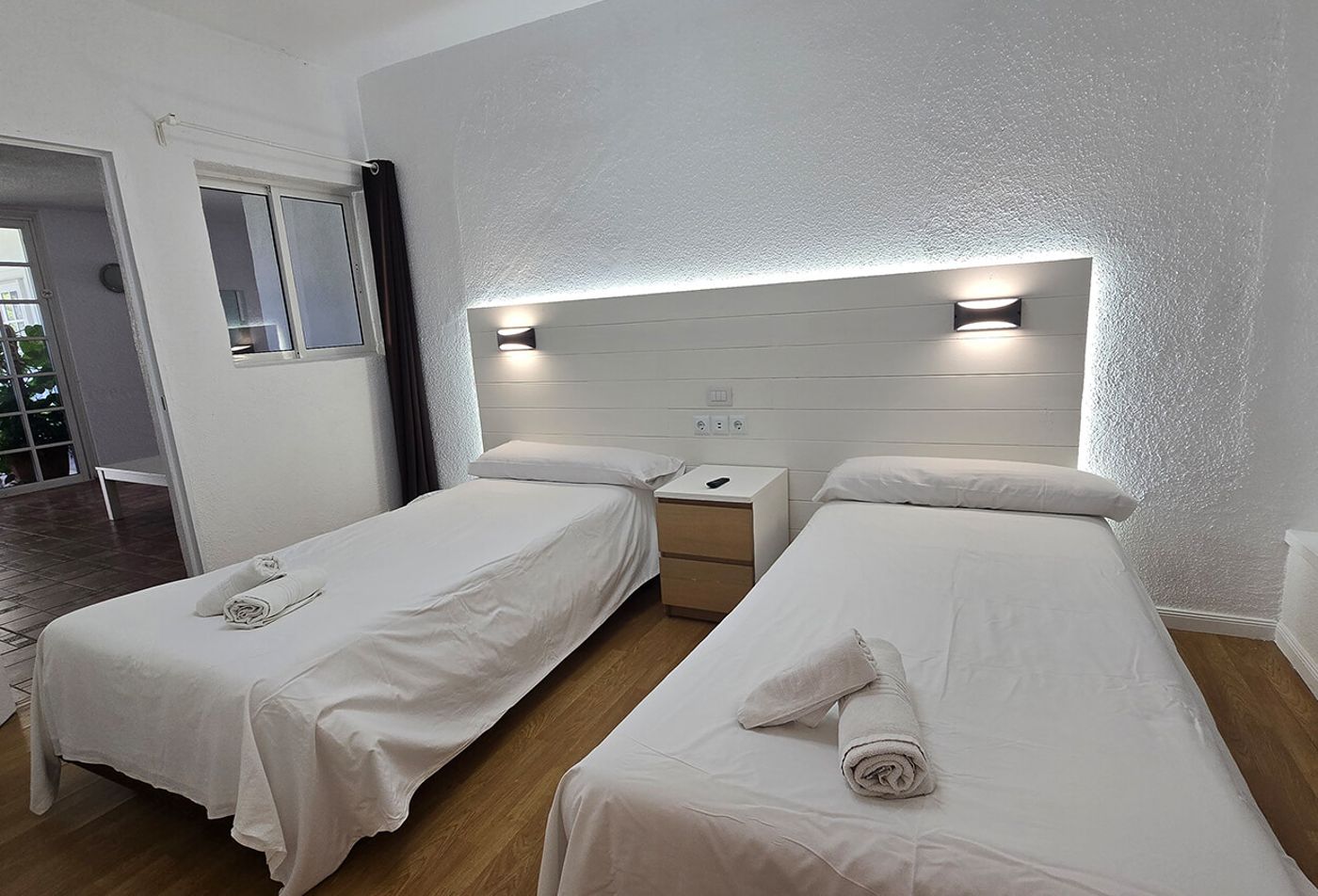 Villa-las-Flores-Room-9