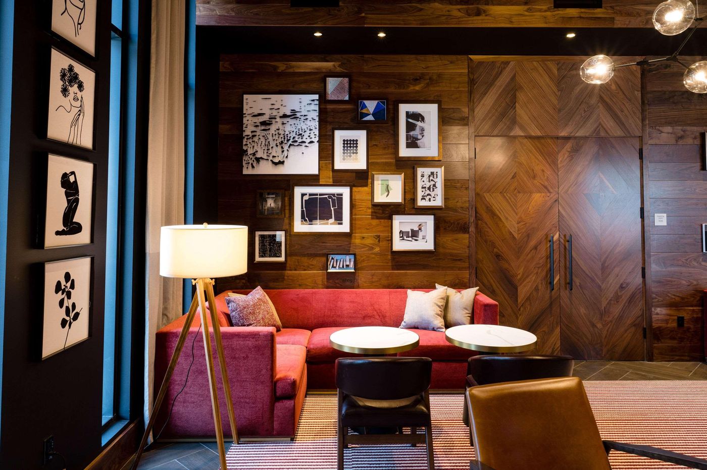 Cambria-Hotel-Boston-Somerville-Lobby-20