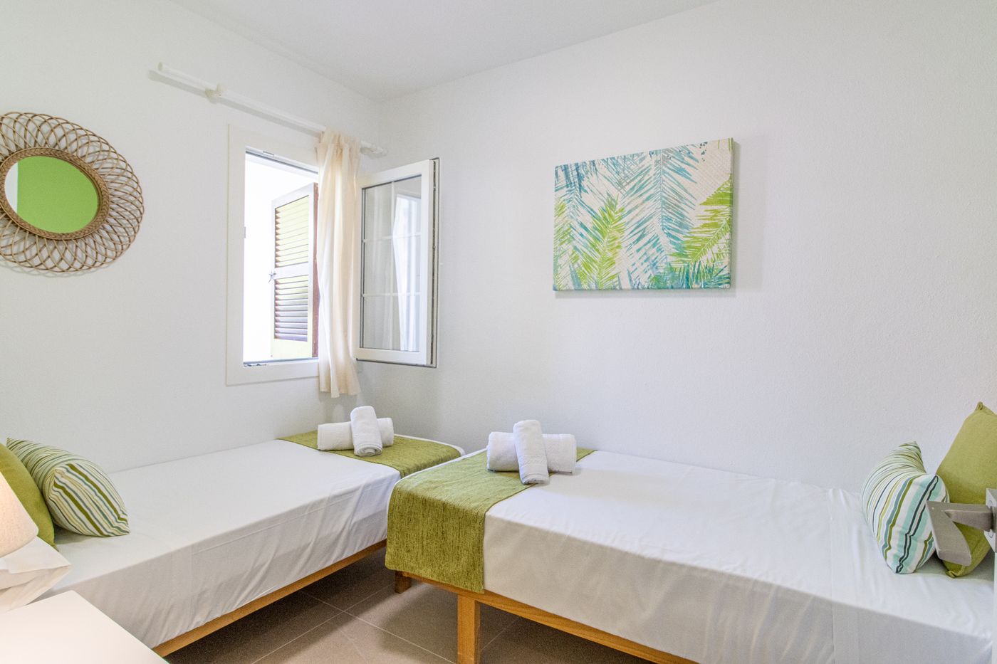 Son-Bou-Playa-Gold-Room-27