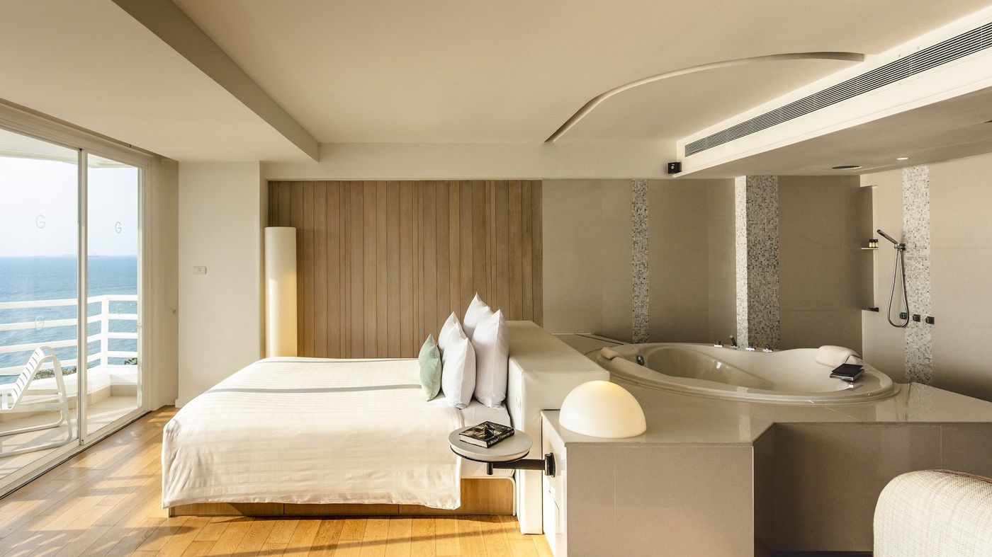 Pullman Pattaya Hotel G