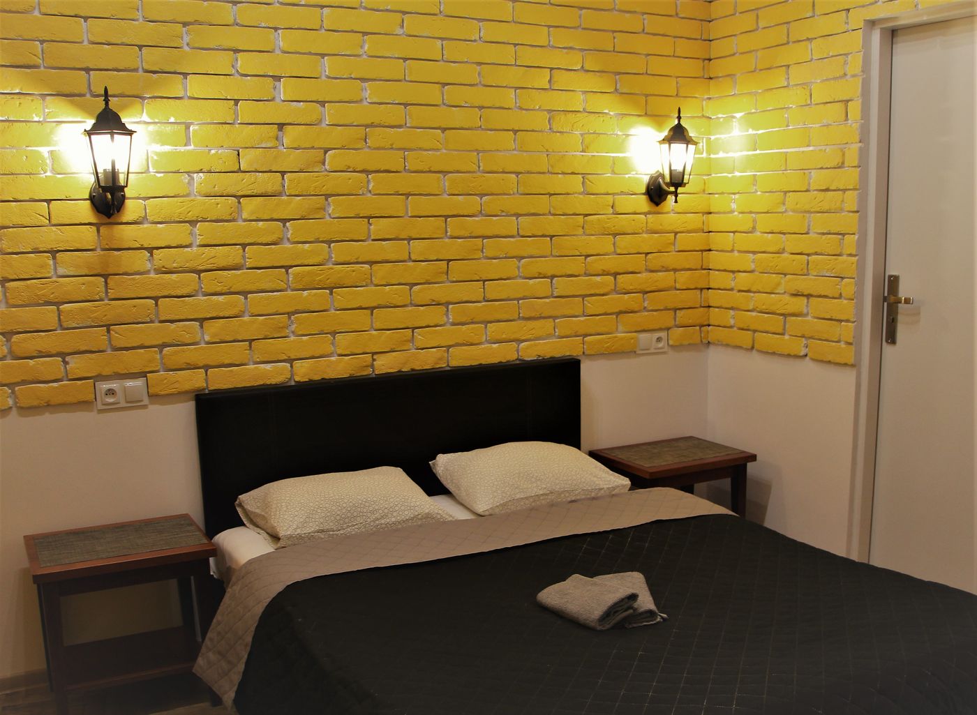 Lorf-Hostel-Coffee-Room-70