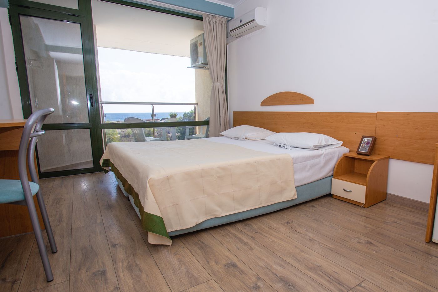 Amfibia-Beach-Complex-Room-23