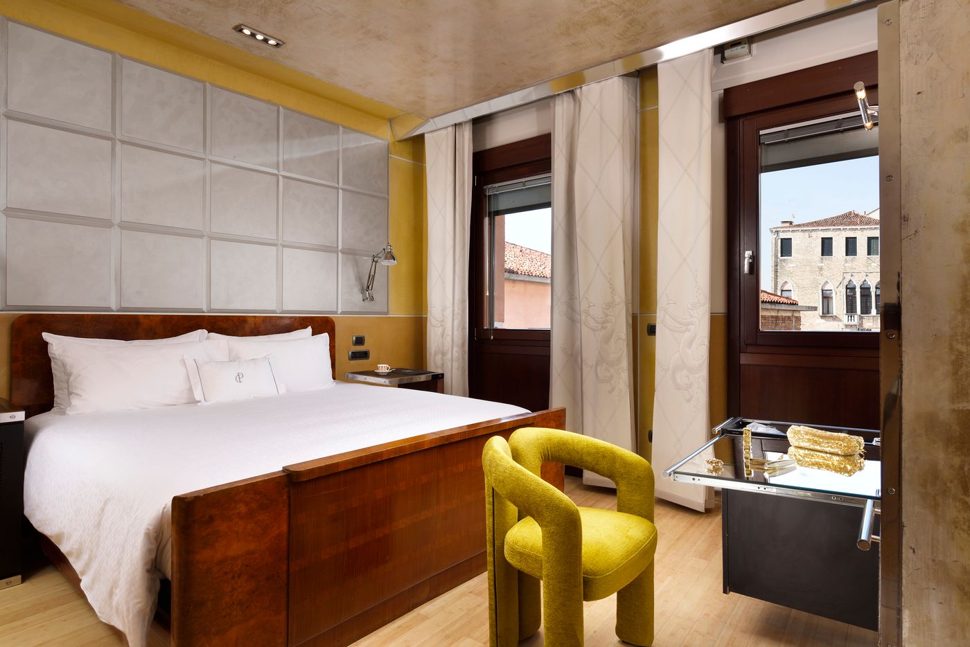 Ca--Pisani-Hotel-Room-37