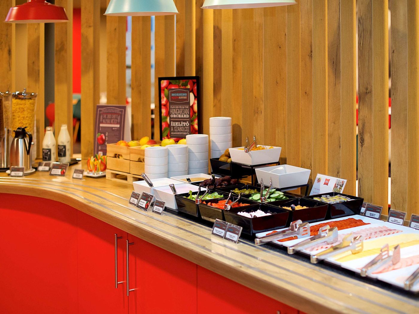 Ibis-Budapest-Centrum-Restaurant-52