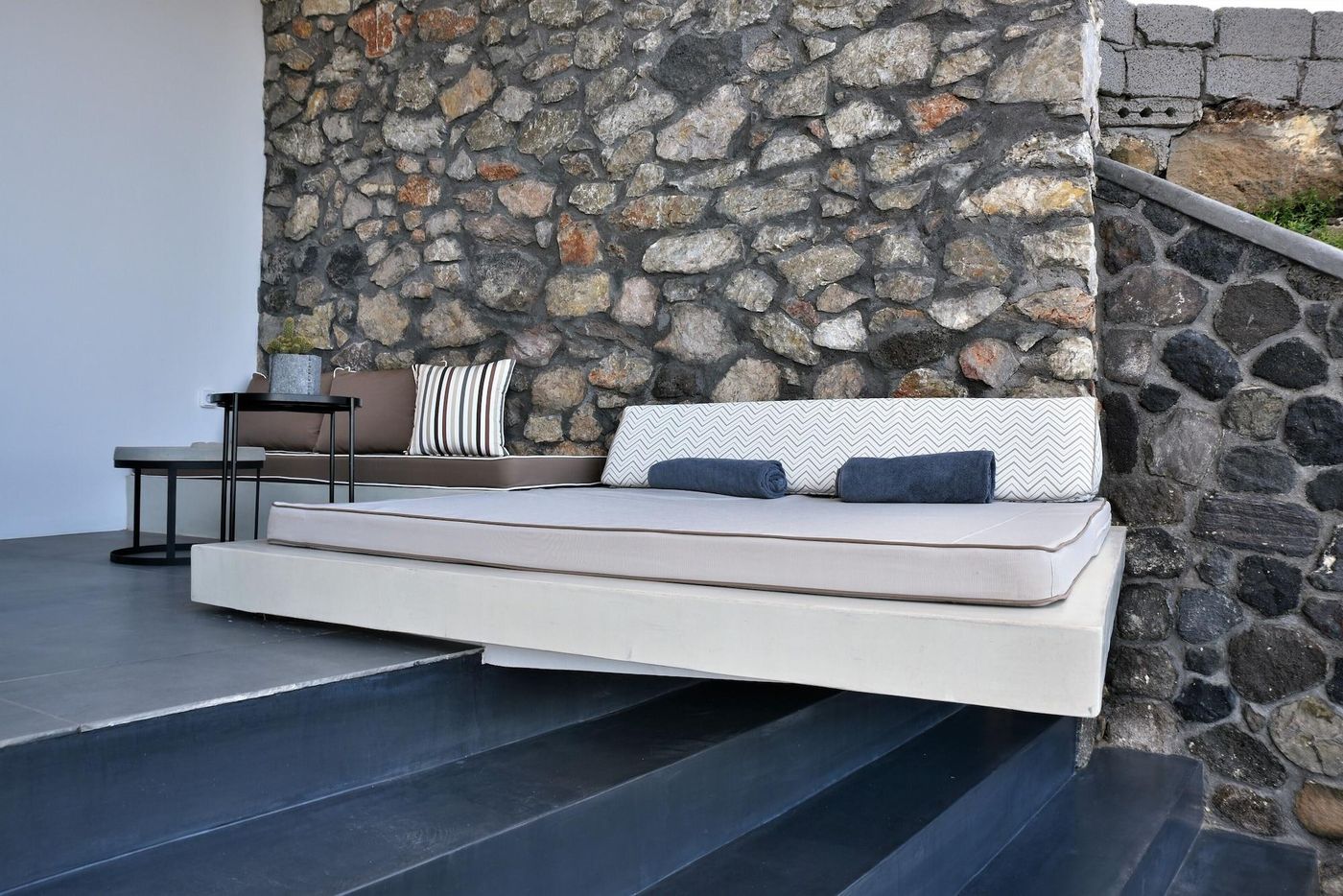 Horizon-Mills-Villas---Suites-Room-91