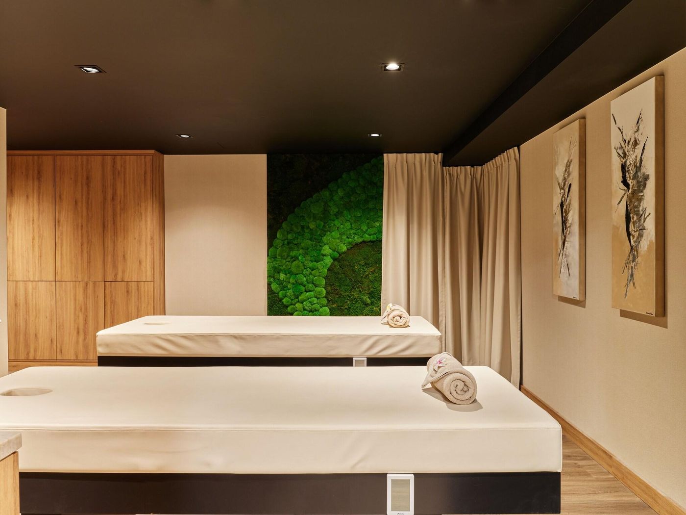 AC-Hotel-by-Marriott-Krakow-Sports-and-Entertainment-57