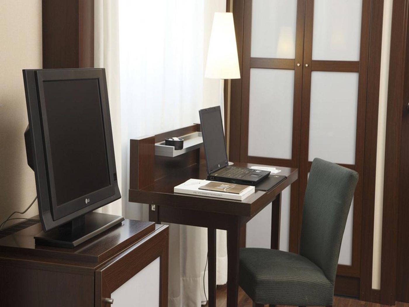 Max-Hotel-Livorno-General-view-3