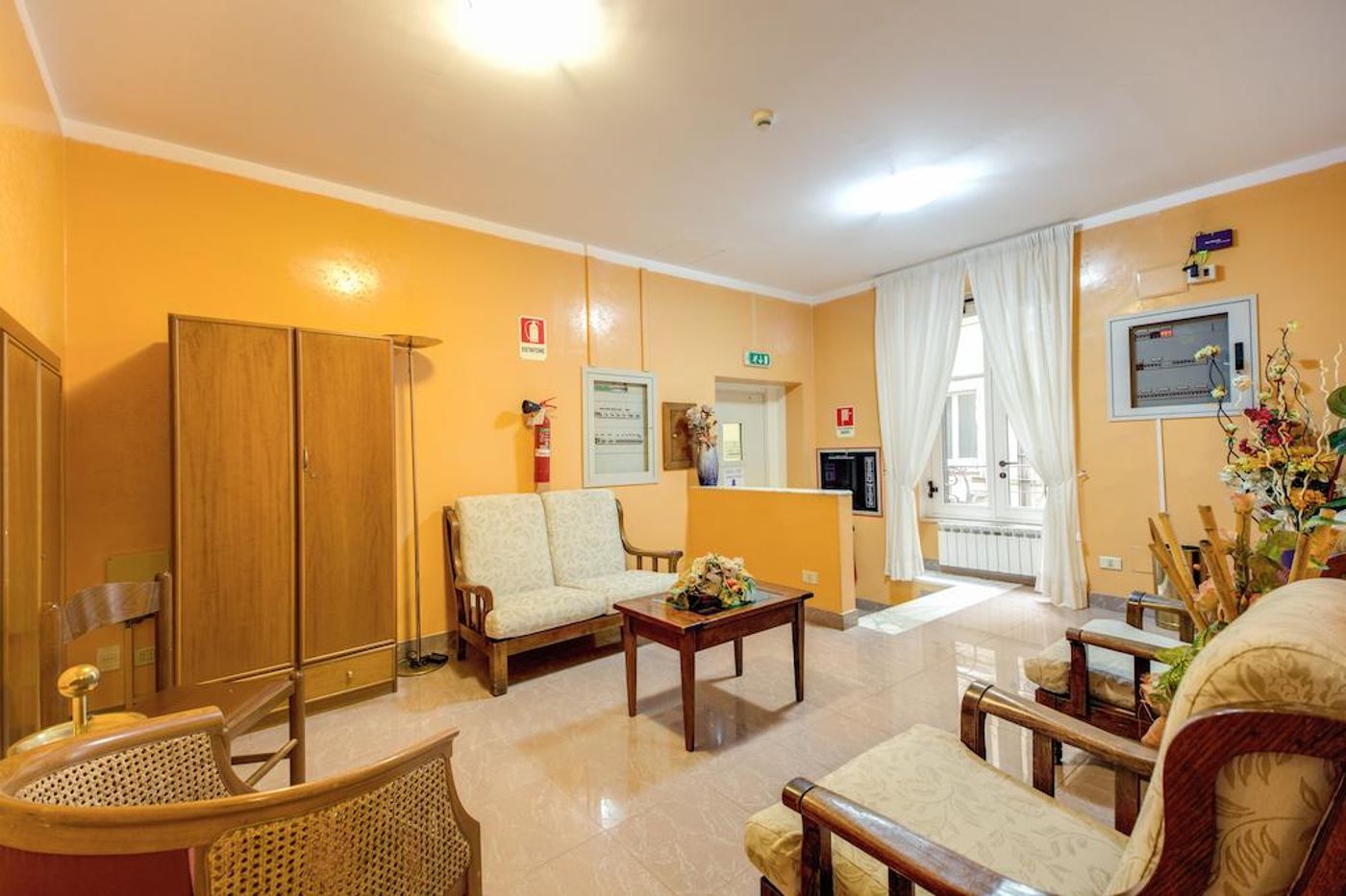 Milo-Italy-ROME-Lobby-1