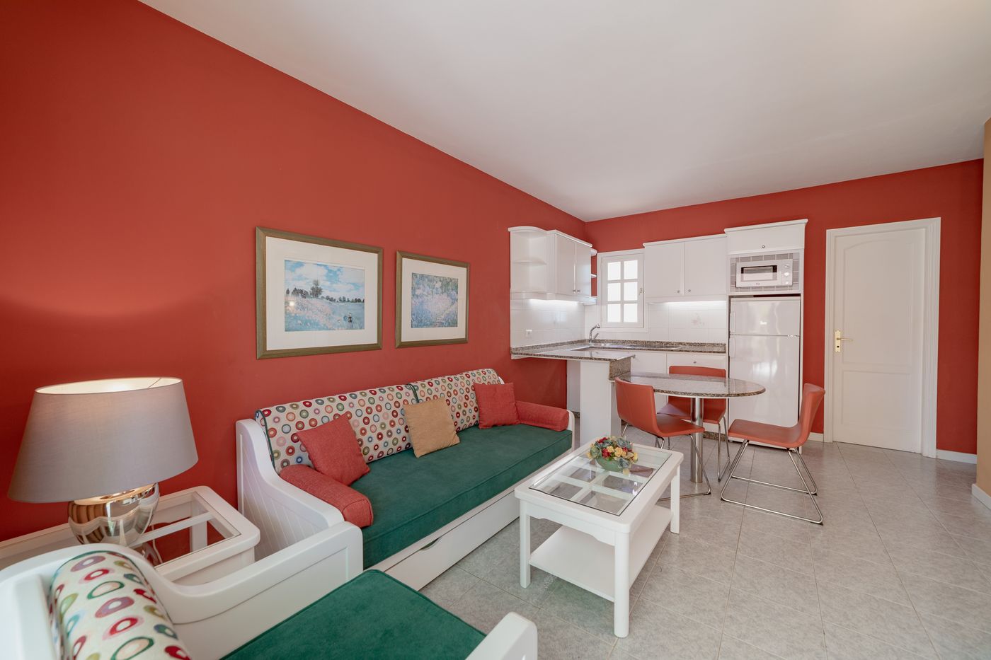 Club-Vista-Serena-Room-33