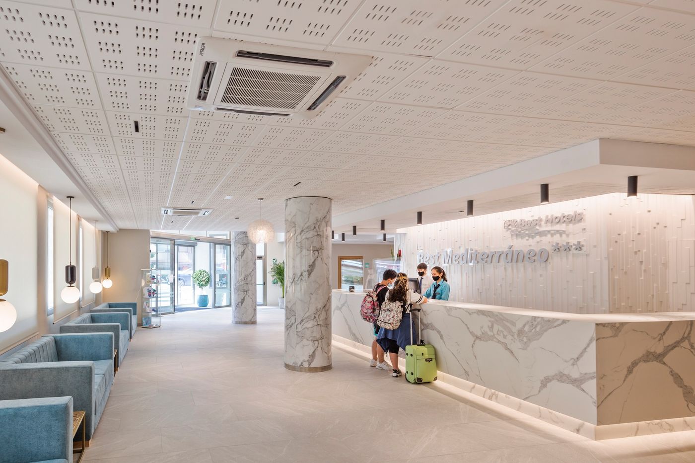 Best-Mediterraneo-Lobby-23
