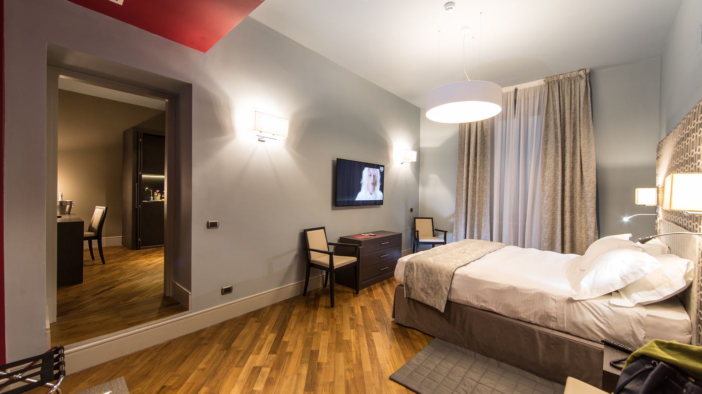 Monti-Palace-Hotel-Room-21