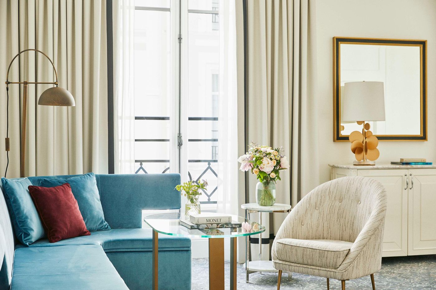 Hotel-du-Louvre-in-the-Unbound-Collection-by-Hyatt-Room-57