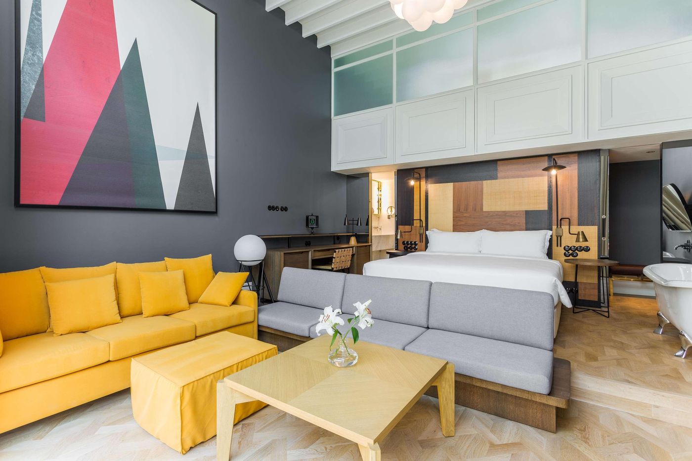 Room-Mate-Emir-Room-32