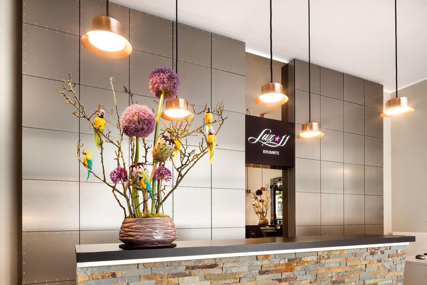 Lux-11-Berlin-Mitte-Lobby-11