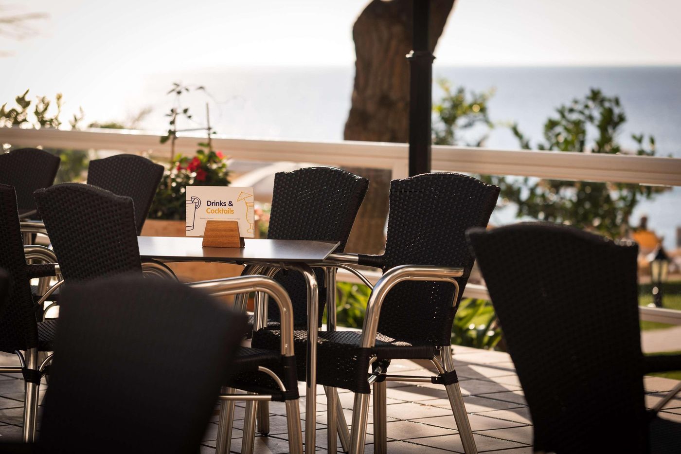 htop-Caleta-Palace-Bar-68