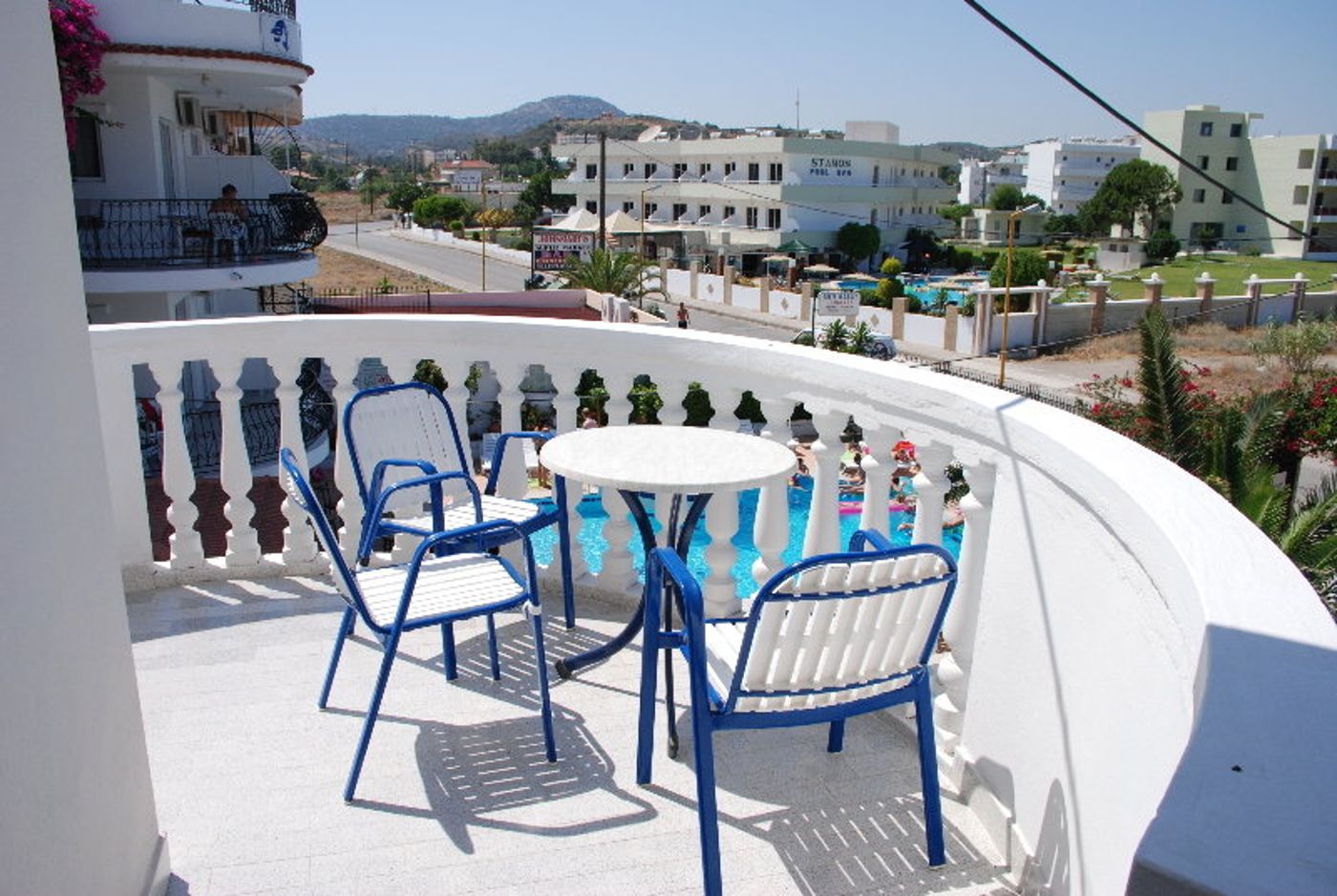 White-Palace-Studios-Terrace-8